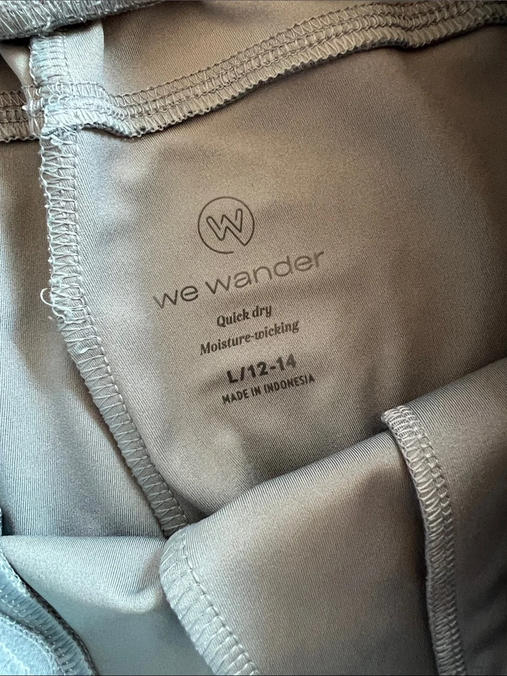 We Wander Everyday Pull-On Girls Athletic Shorts — Sage Green Size L 12-14